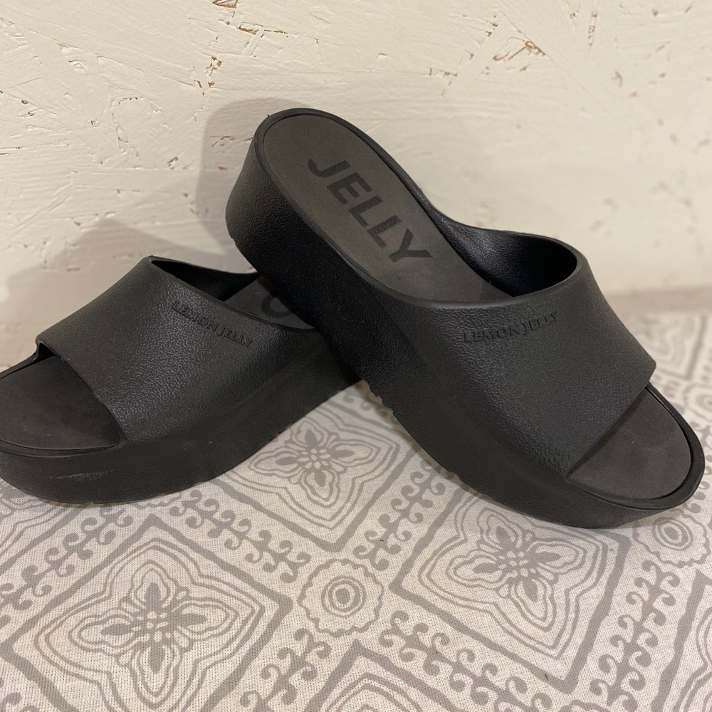 Brand New Lemon Jelly sandals